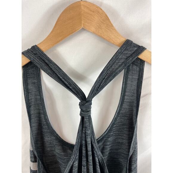 Tapout Racerback Knit Detail Athletic Tank Top Size medium - Picture 3 of 4